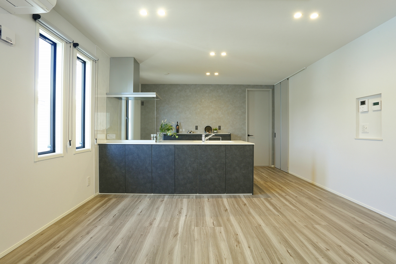 モノトーンリビングのお家